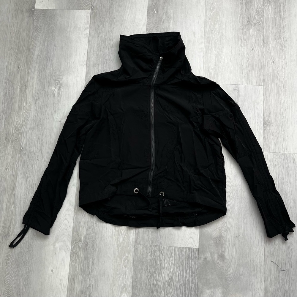 NANETTE LEPORE FUNNEL NECK JACKET BLACK LIGHT WEIGHT MEDIUM